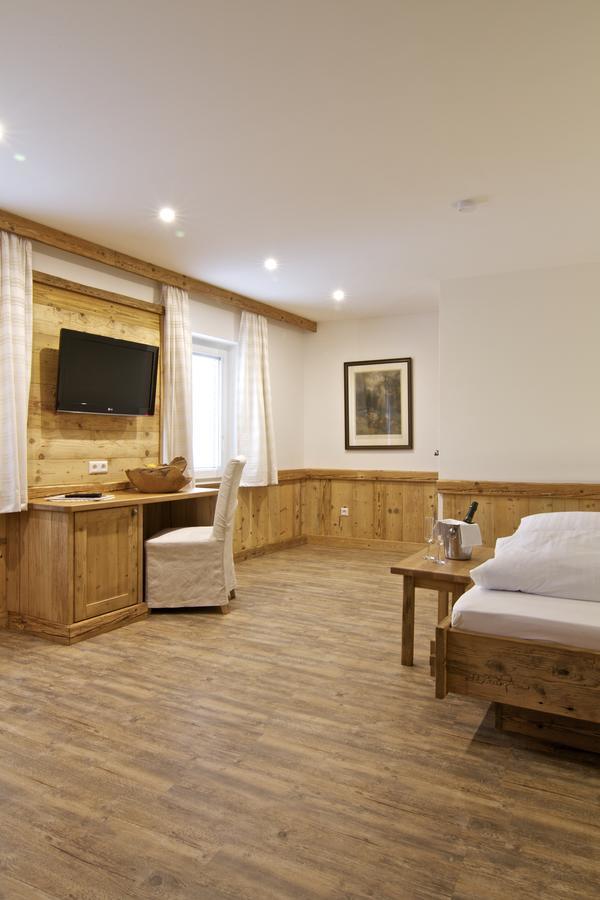 Post Hotel 3*